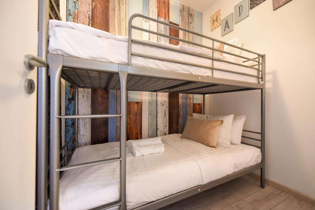 Amazing Location & Elegant Apt - Old Town Apartamento Bucarest Exterior foto